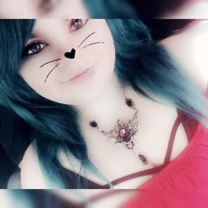 Meet your Posher, Carolynn